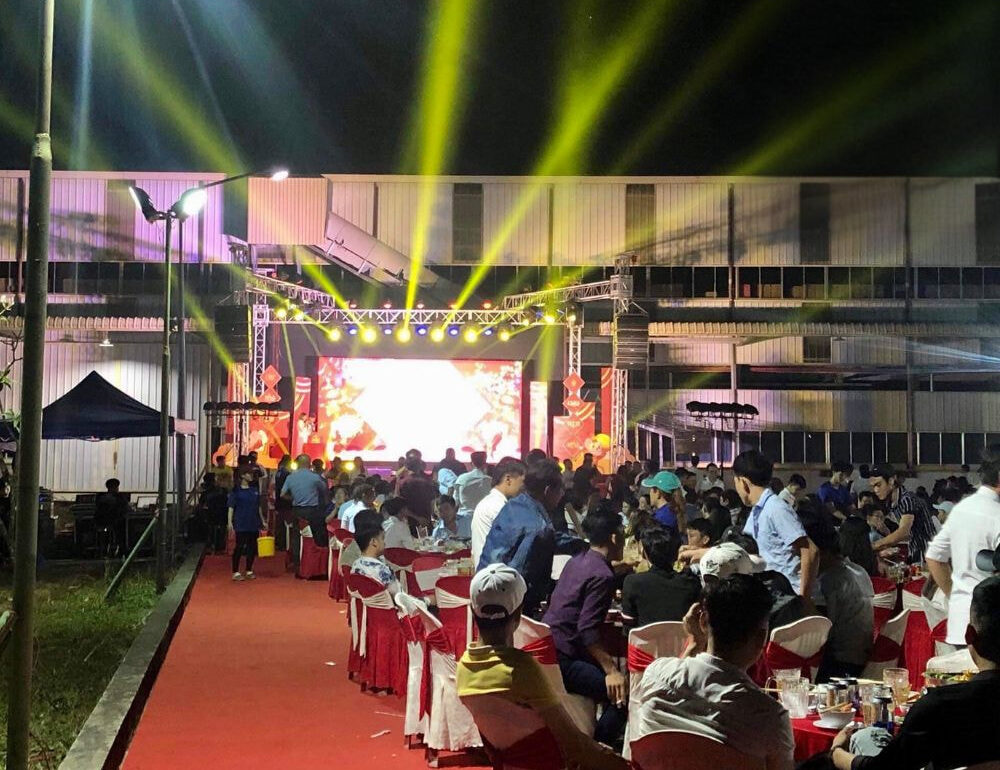 Cho thuê Âm thanh ánh sáng chuyên nghiệp cho tiệc tất niên