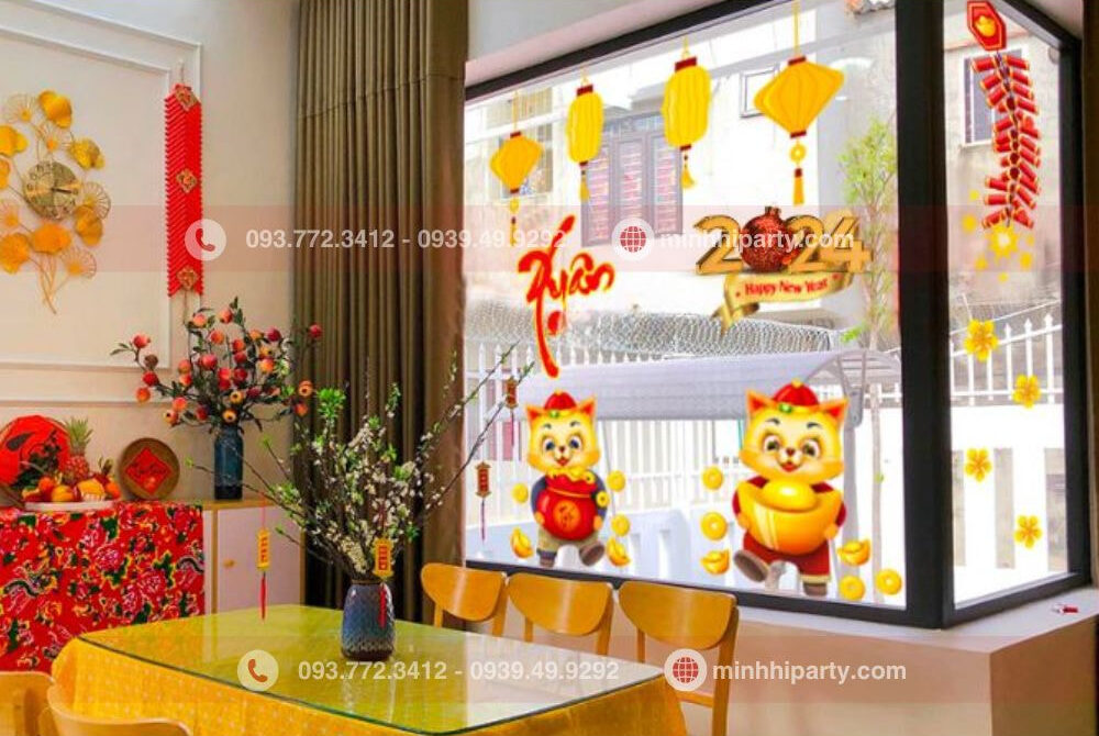 trang tri tet 1 35 e1756204513422 Trang trí tết 2026 với decal dán kính