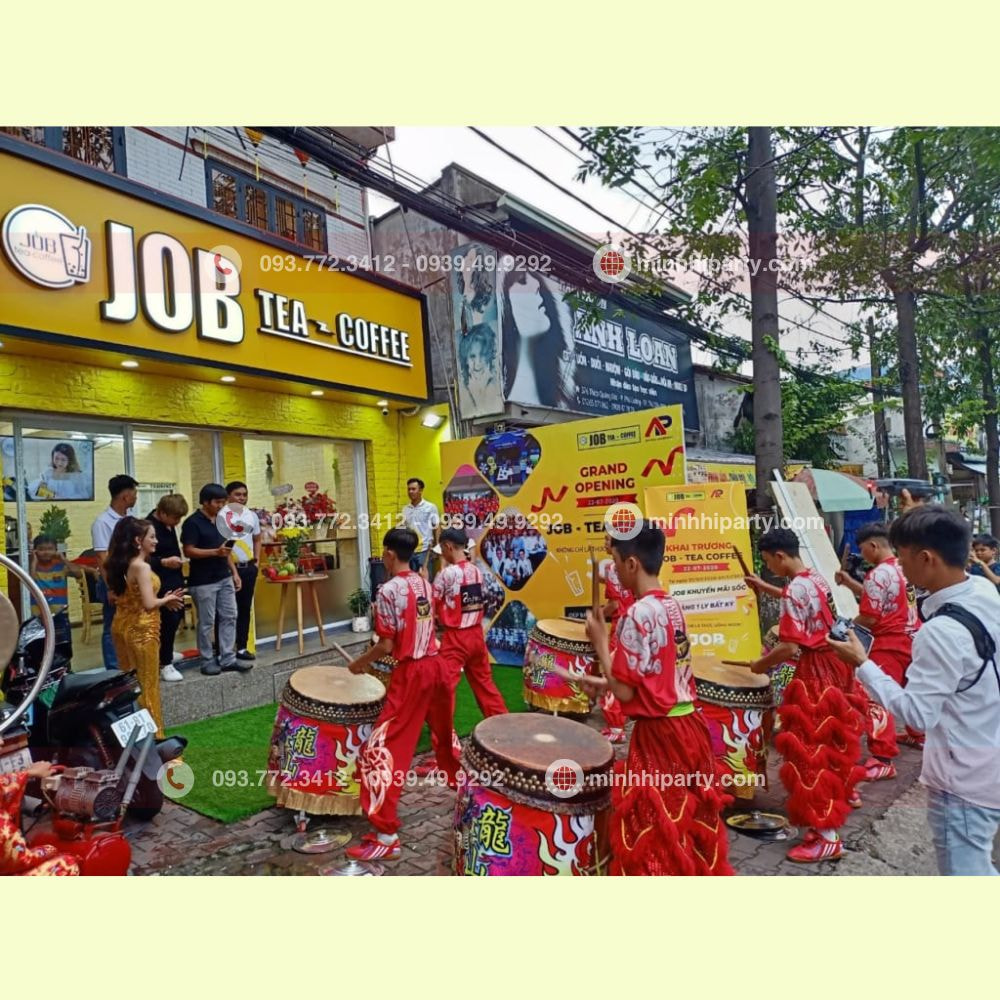 mua lan khai truong 2 3 17