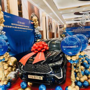 le ra mat dich vu taxi hybrid dau tien tai viet nam 13