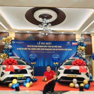 le ra mat dich vu taxi hybrid dau tien tai viet nam 4