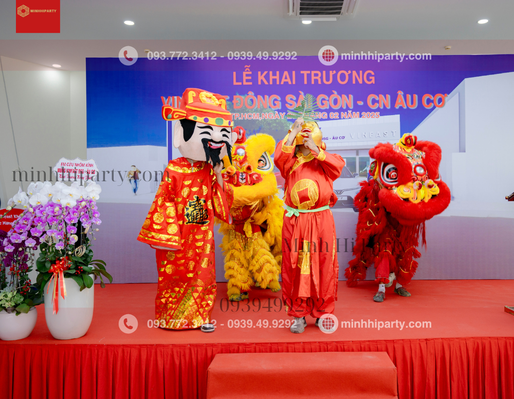 Múa lân khai trương Gói 2 lân 1 địa 1 tài tại Minh Hi Party