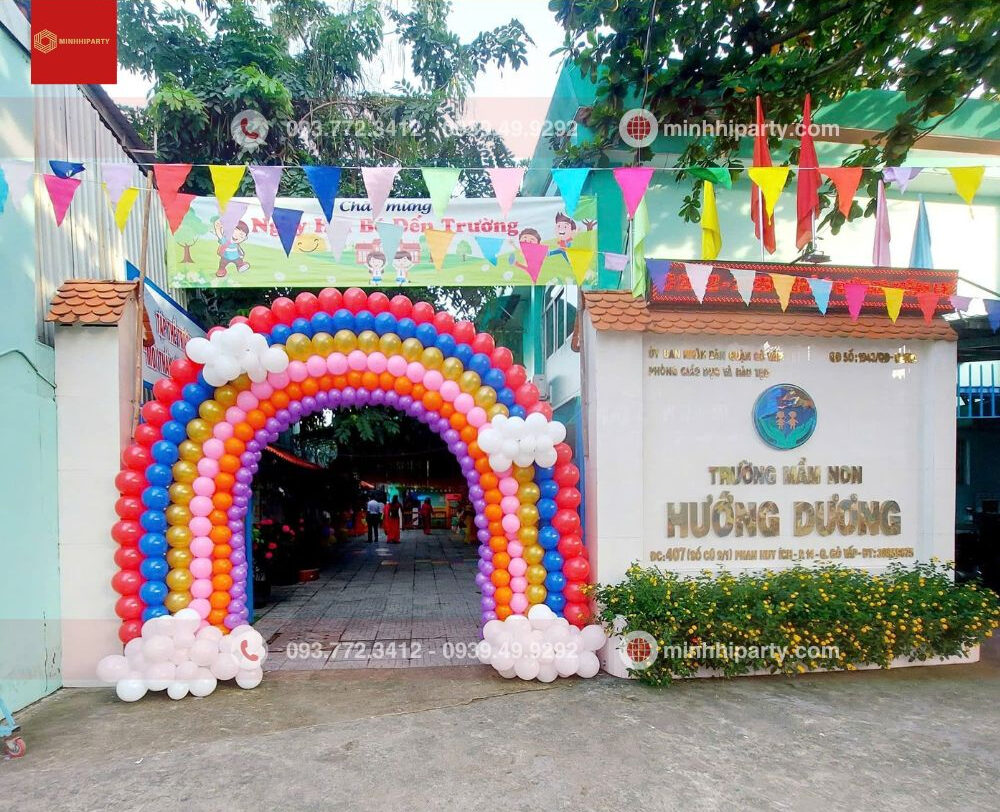 Trang trí cổng bong bóng khai giảng năm học mới