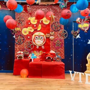 trang trí trung thu tại nhà cho bé với mẫu trang trí theo phong cách truyền thống