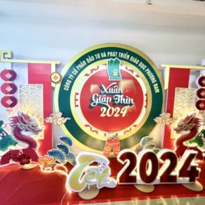 12E9CC7F 811C 4C85 A191 B411F8131504 1 105 c Trang Trí Tết Giáp Thìn 2024 Thực Tế – Về Với Không Gian Làng Quê Việt Đậm Nét Truyền Thống