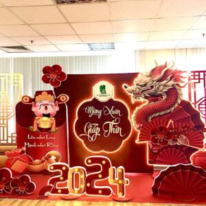 Trang Trí Tết Giáp Thìn 2024 Ấn Tượng – Không Gian Lễ Hội Đậm Đà Bản Sắc Việt