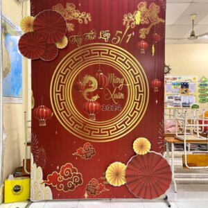 269F1C03 59EF 485A 8DB2 981CB3CF7A15 1 105 c Trang Trí Tết Giáp Thìn 2024 Tại Lớp Học/Văn Phòng – Không Gian Đón Xuân Ấm Áp và Sinh Động