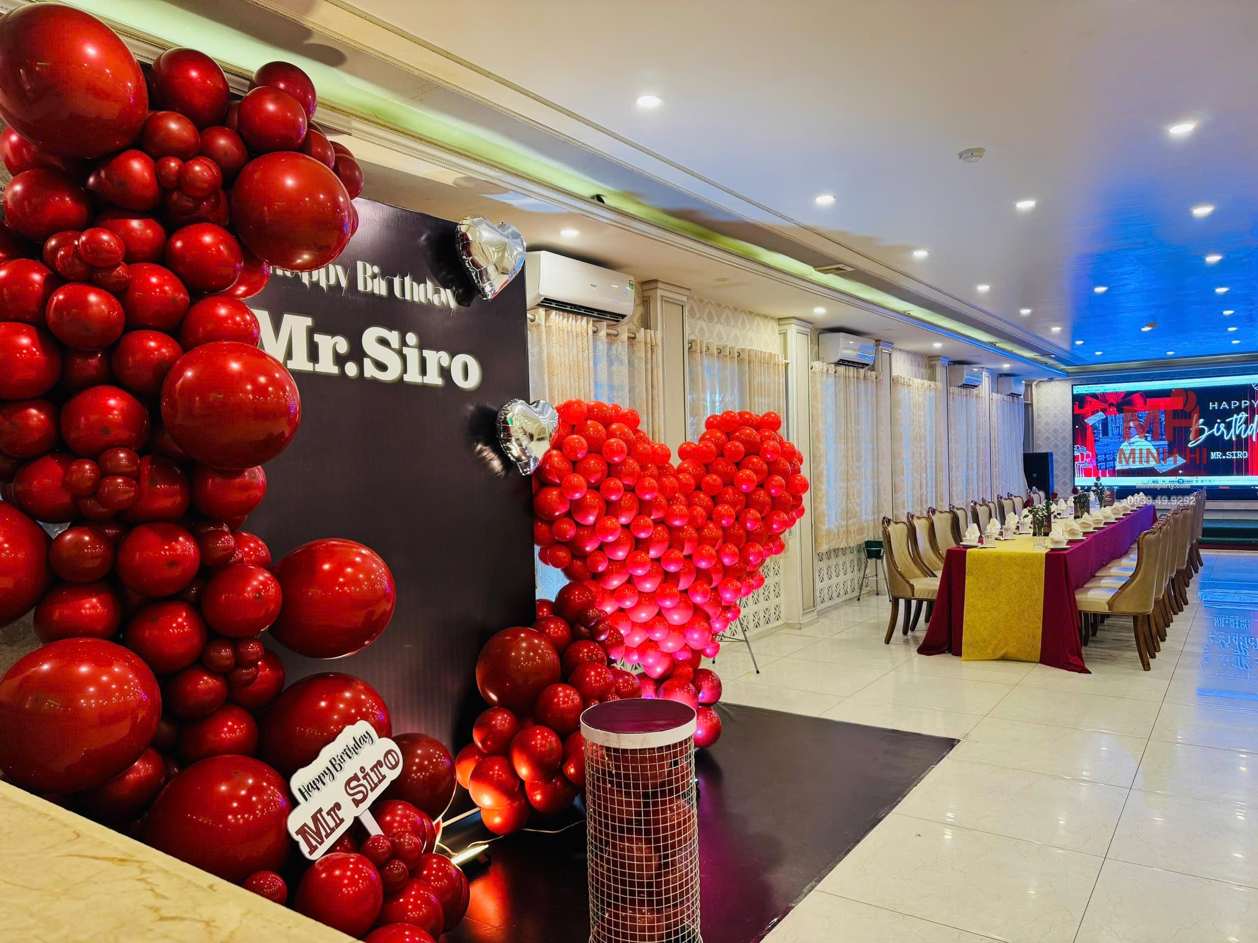 Trang trí sinh nhật Mr.Siro với trái tim tone màu đỏ