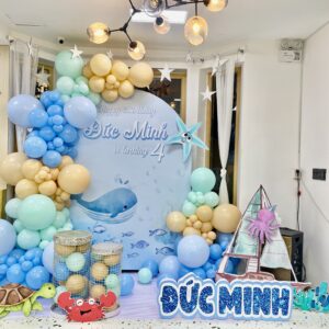 Mẫu background trang trí sinh nhật bé trai Đức Minh chủ đề biển cả