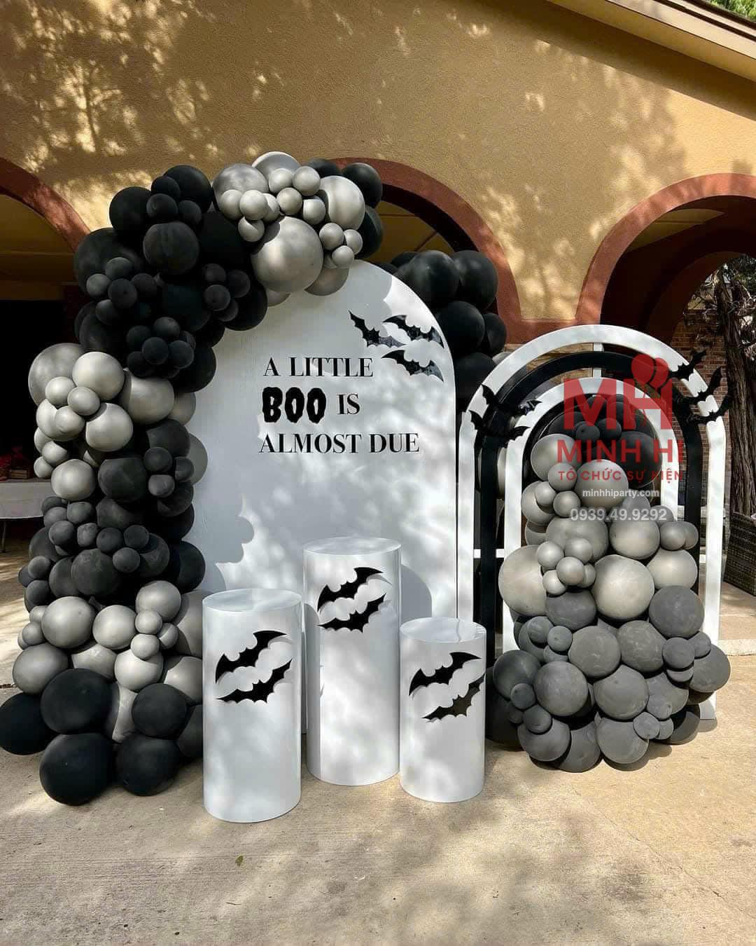 Trang tr su kien halloween Trang trí sự kiện Halloween với backdrop thiết kế theo chủ đề sinh động