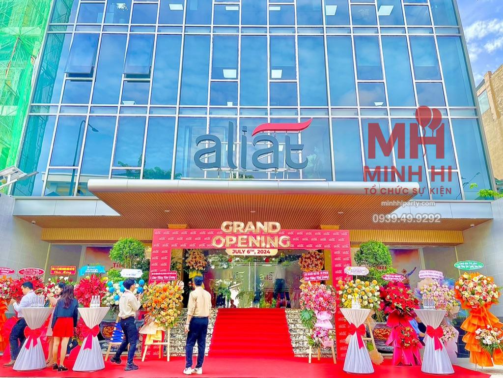 Trang tri su kien khai truong 11 Trang tri su kien khai truong 11