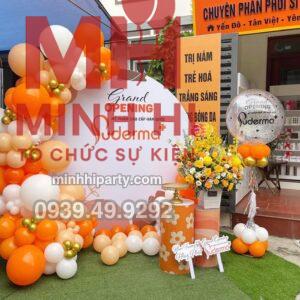 Trang tri su kien khai truong 33 Trang trí khai trương cửa hàng đại lý