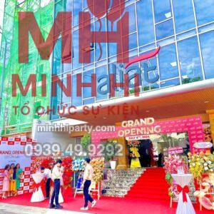 Trang tri su kien khai truong 42