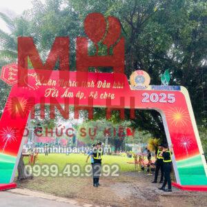 Mẫu cổng chào trang trí tết ngoài trời