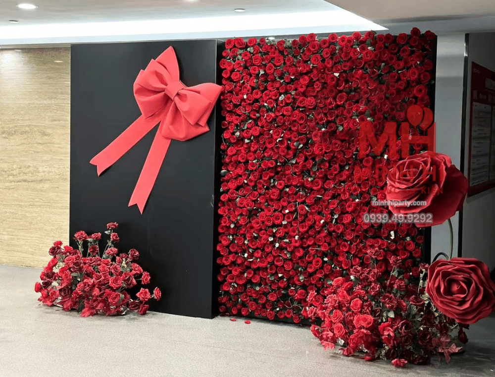 trang tri 20 10 5 Trang trí background 20/10 với hoa hồng tươi rực rỡ