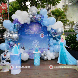 Trang trí sinh nhật chủ đề Elsa ngoài trời