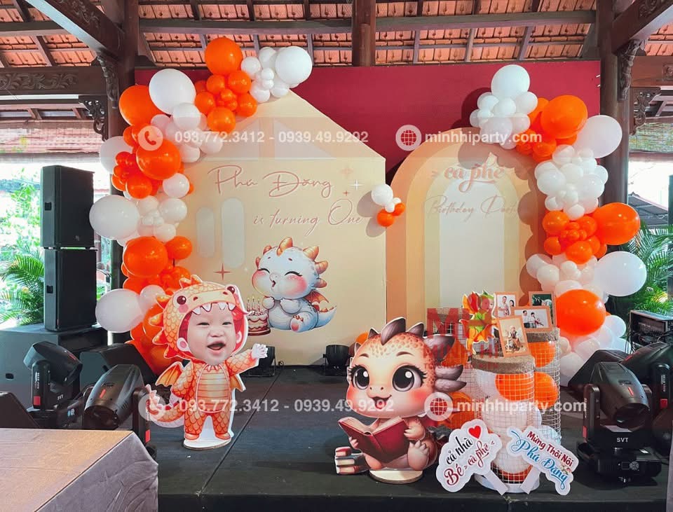 Tổ chức sinh nhật cho bé trai 1 tuổi do Minh Hi Party thực hiện