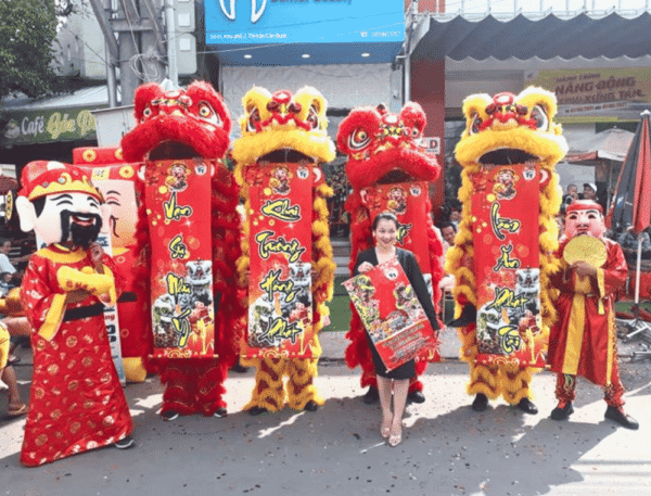 Dịch vụ Múa lân cho tết nguyên đán