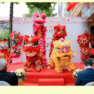 Trang trí backdrop khai trương có trong dịch vụ múa lân khai trương trọn gói