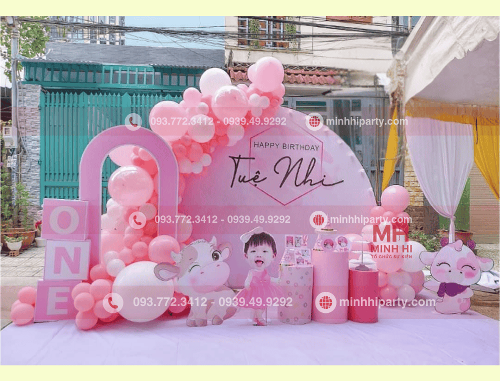 phong sinh nhat be gai tue nhi 2025 Mẫu phông sinh nhật bé gái 2025 phong cách công chúa pastel dễ thương