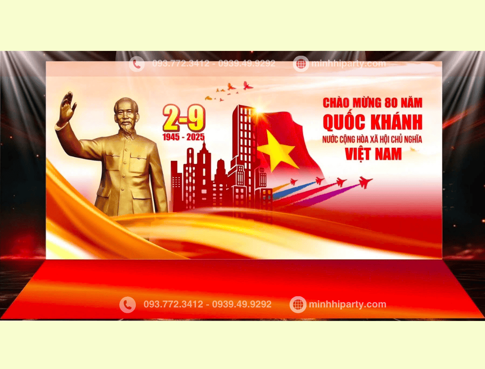 trang tri background 29 cho hoi truong Trang trí lễ 2/9 cho hội trường lớn với tượng Bác Hồ và những hoạ tiết trang trọng