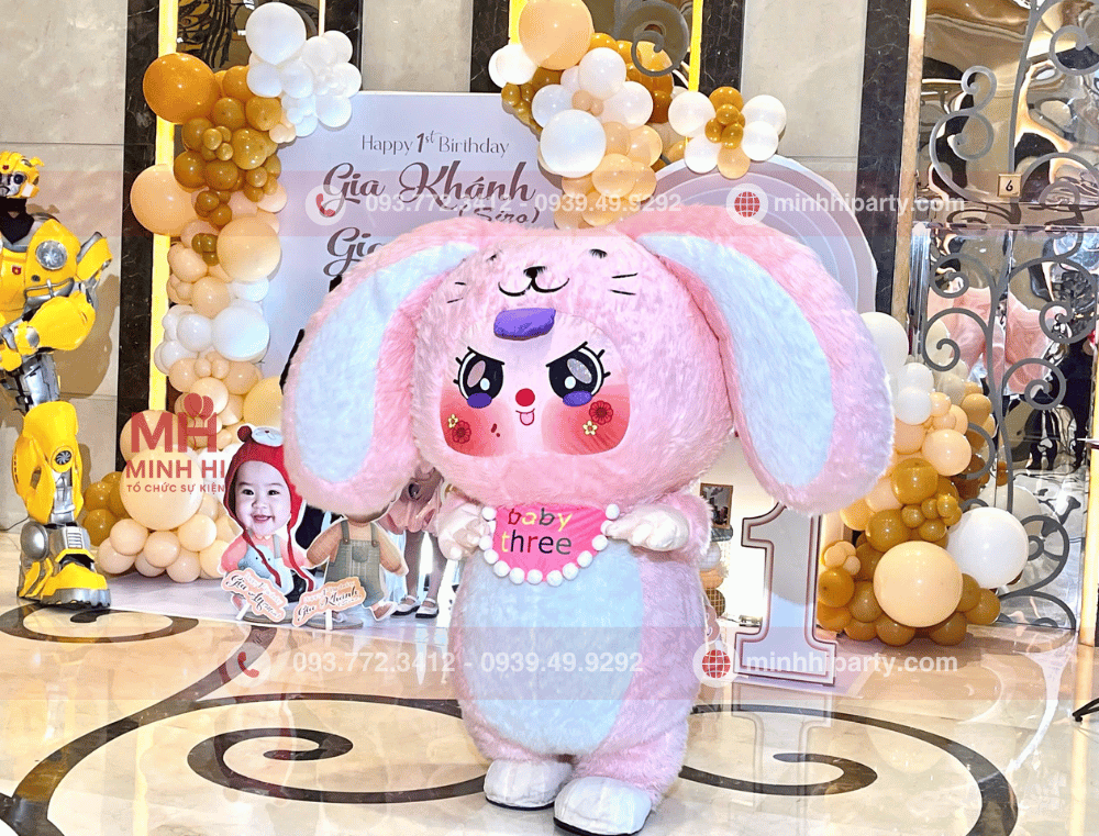 Minh Hi Party cung cấp mascot cho sự kiện thôi nôi sinh nhật