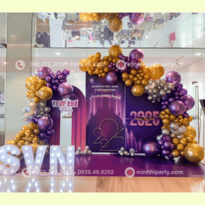 Trang trí sự kiện Year End Party với thiết kế đèn led