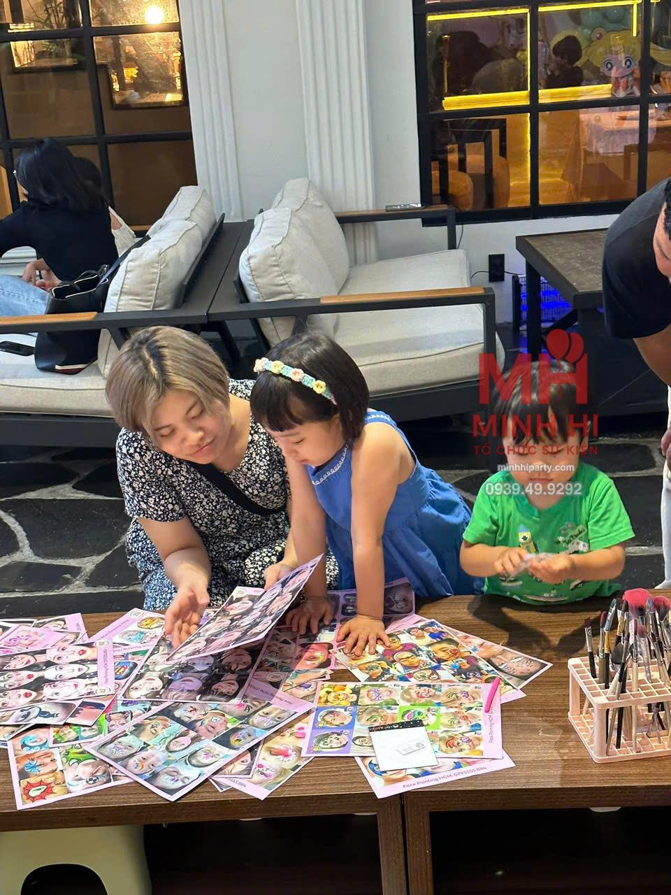 z6934672166214 f452f1d7c65328e93ae03a3b08762dbb vẽ henna halloween