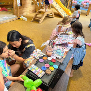 vẽ mặt halloween face painting