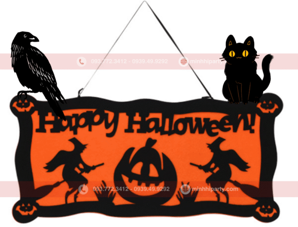 Bảng treo trang trí Halloween ấn tượng