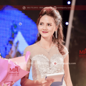 Cung cấp MC chuyên nghiệp xinh đẹp và lưu lót song ngữ