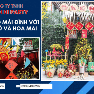 Cổng choà trang trí tết với câu đối đỏ - dịch vụ trang trí tết trọn gói