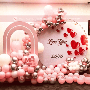 Trang trí 20/10 lãng mạn cho người yêu với backdrop thiết kế nổi bật