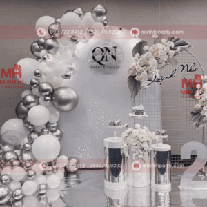 Trang trí background sinh nhật cho nữ Quỳnh Anh sang trọng