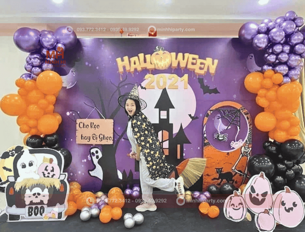 Trang trí halloween với backdrop dễ thương