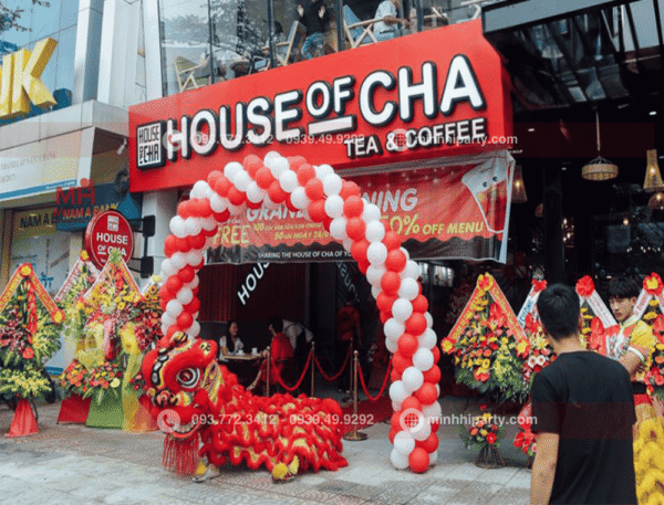 Trang trí sự kiện khai trương cho HOUSE OF CHA trọn gói