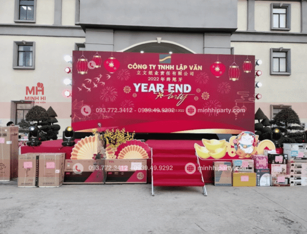 Dịch vụ trang trí sự kiện year end party do Minh Hi Party cung cấp