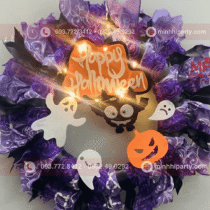 vòng hoa treo cửa trang trí halloween