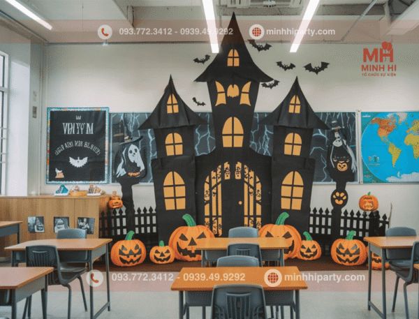 Trang trí tiểu cảnh Halloween cho trường học với chi tiết kinh dị