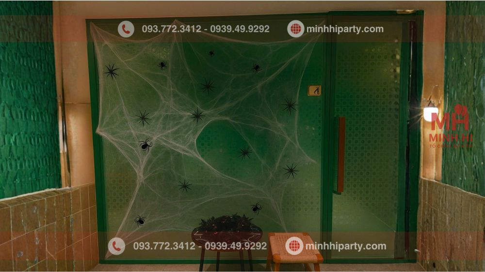 demo du an trang tri halloween cho quan ca phe phuc long decor halloween cho khu vực tiểu cảnh