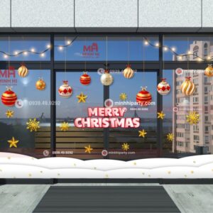 Mẫu decal noel 2025 đơn giản với thiết kế quả châu trang trí noel