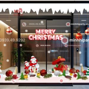 Decal dán kính Noel cho cửa hàng Showroom