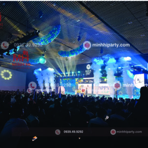 Bong bómg kéo lưới do Minh Hi Party thực hiện tại Gem Center