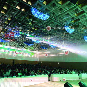 Đơn vị chuyên thi công bong bóng kéo lưới tại các không gian tiệc cao cấp sang trọng