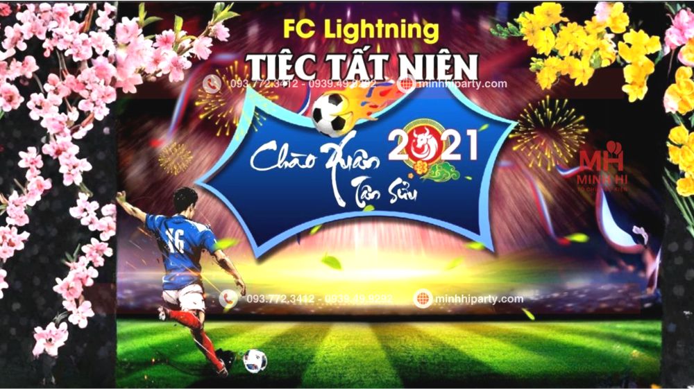 Trang trí tiệc tất niên với mẫu banner được thiết kế theo chủ đề doanh nghiệp