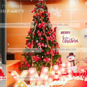 Thiết kế trang trí tiểu cảnh Noel 2025