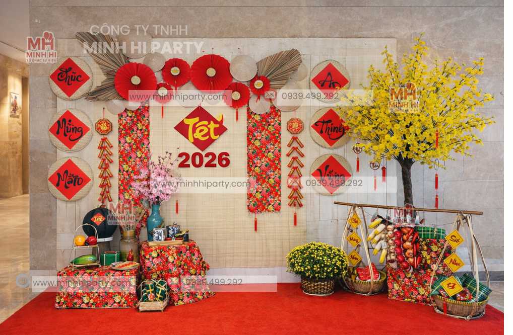 Trang tr&iacute; tết truyền thống với h&igrave;nh ảnh mai v&agrave;ng đậm chất miền nam