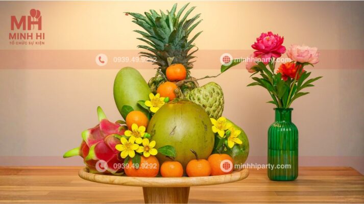 Mâm ngũ quả tết 2026 với cách bày trí theo phong tục miền nam: Cầu -Dừa- Đủ- Xoài