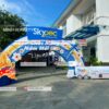 Thi công cổng chào tết 2026 Skypec Minh Hi Party