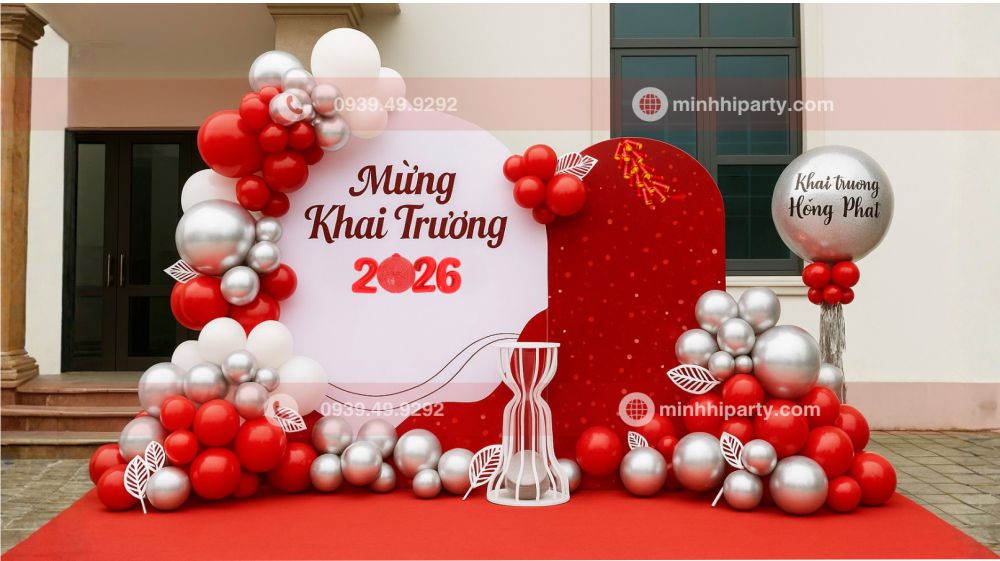 trang tri khai truong tan nien 2026 background thiet ke tone do trang Trang trí khai trương đầu năm với background thiết kế tone đỏ và trắng